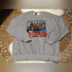Taylor Swift The Eras tour concert Sweatshirt NWT size Medium